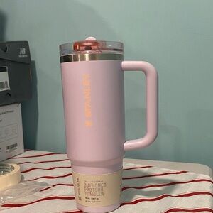 Stanley Pastel Purple Tumbler with Handle
